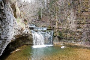 À 2h de Lyon, ce site naturel aux 31 cascades est magique en hiver