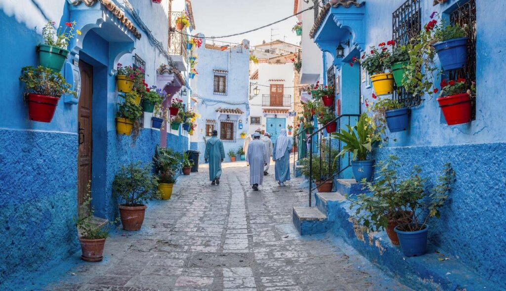 La ville où toutes les maisons sont bleues : parfaite pour un week-end dépaysant